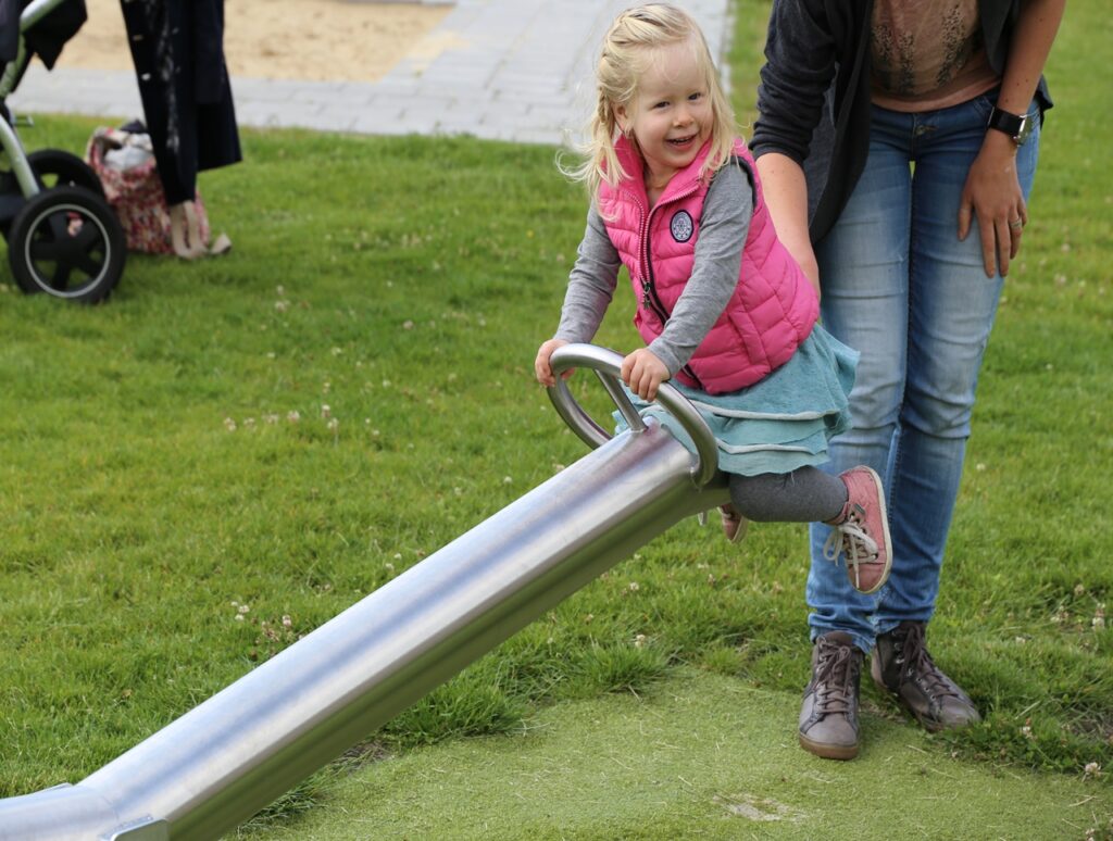 Seesaw Ijslander Urban Sport And Play Solutions