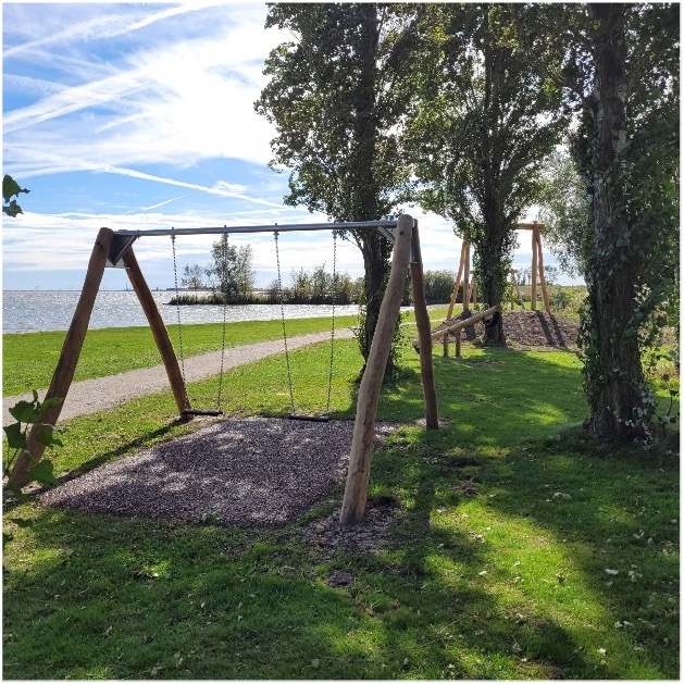 Houten speeltuin in Edam/Volendam